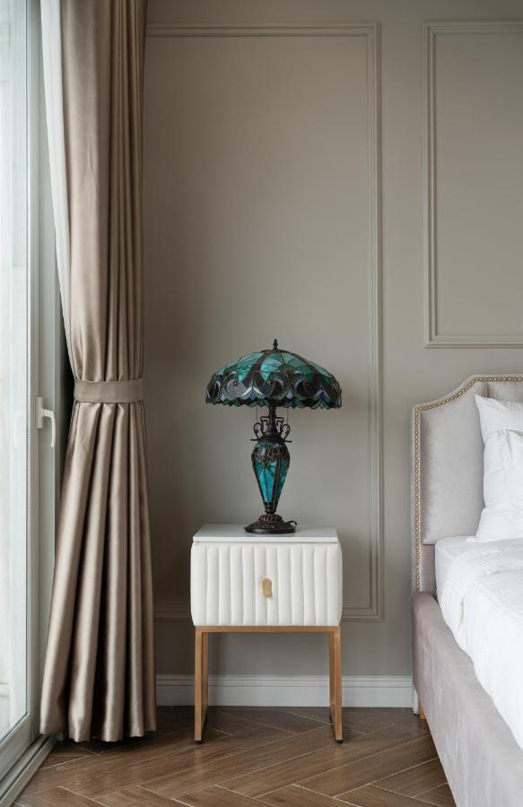 Luxe Paradise Suites Xuan Dieu 하노이 외부 사진
