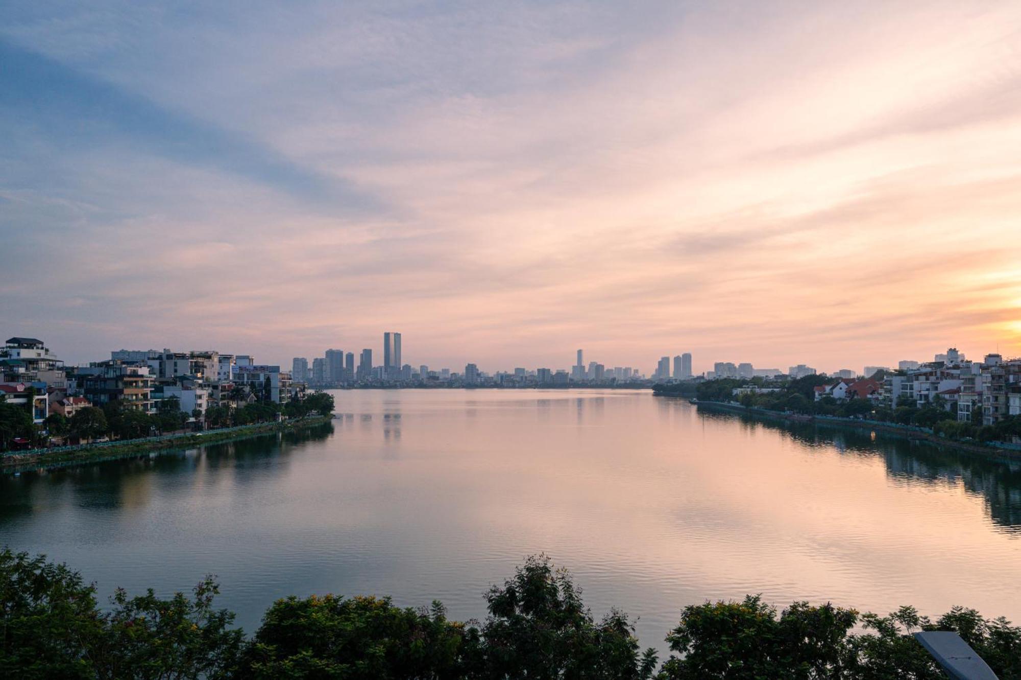 Luxe Paradise Suites Xuan Dieu 하노이 외부 사진