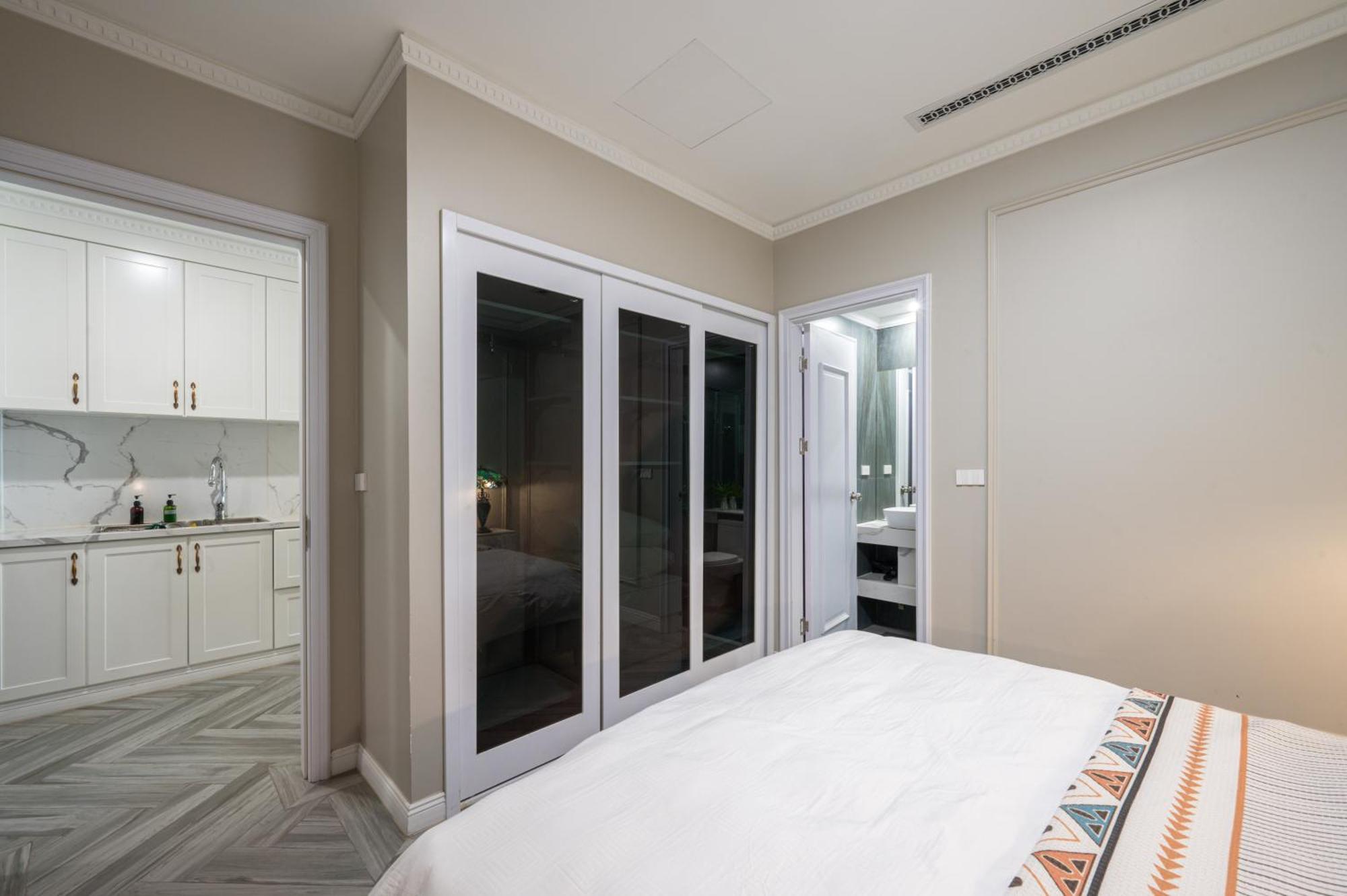 Luxe Paradise Suites Xuan Dieu 하노이 외부 사진