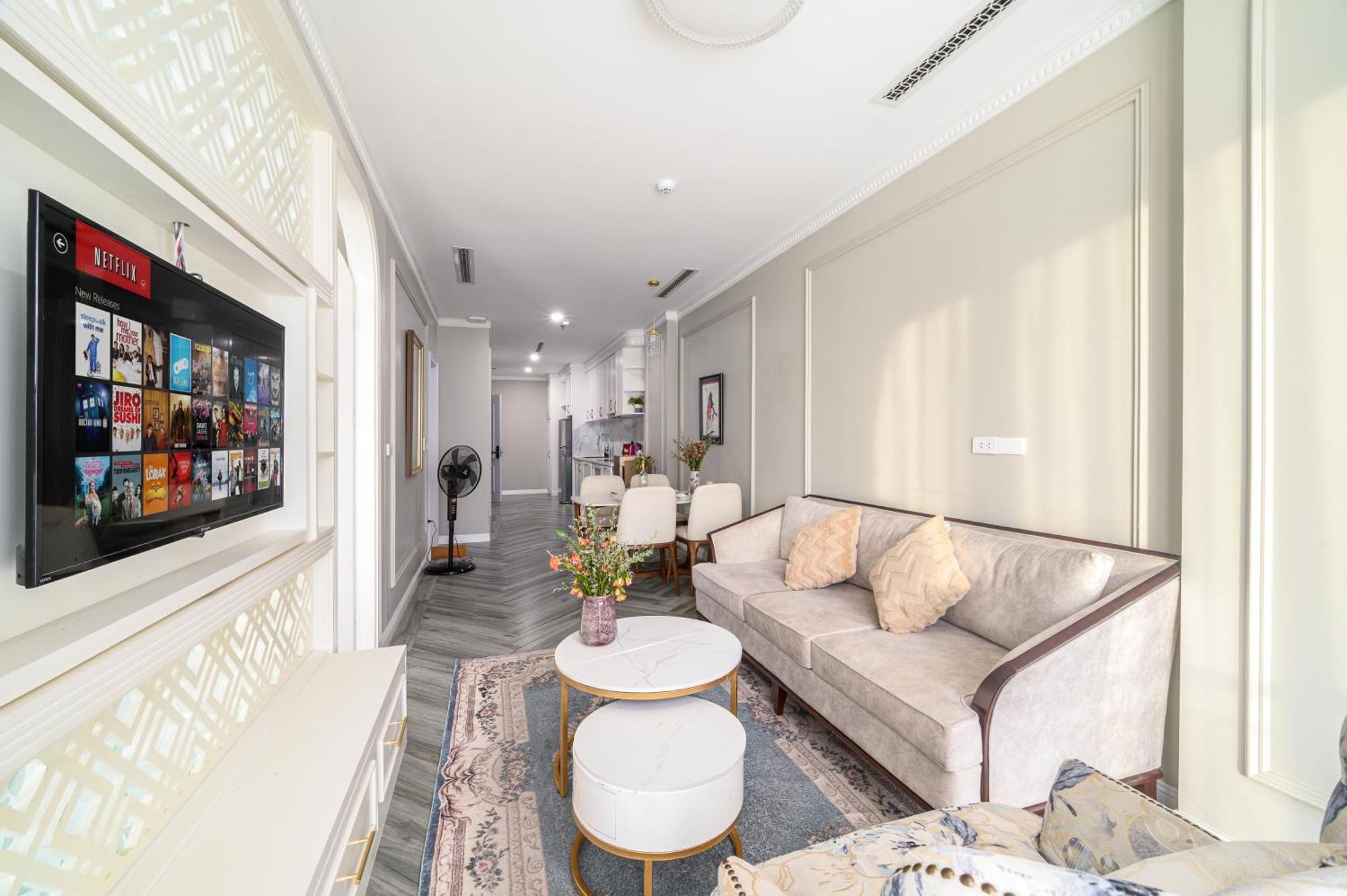 Luxe Paradise Suites Xuan Dieu 하노이 외부 사진