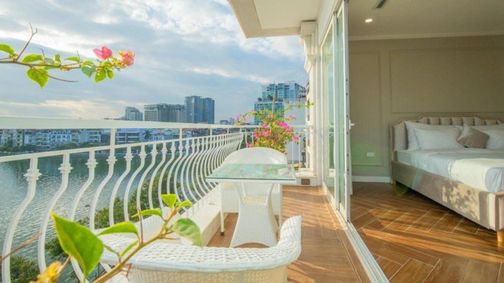 Luxe Paradise Suites Xuan Dieu 하노이 외부 사진